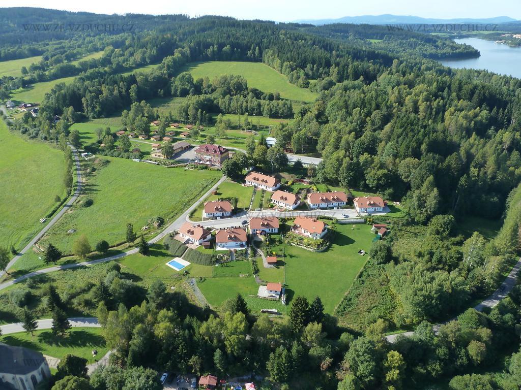 Lipno Lake House Přední Výtoň Buitenkant foto